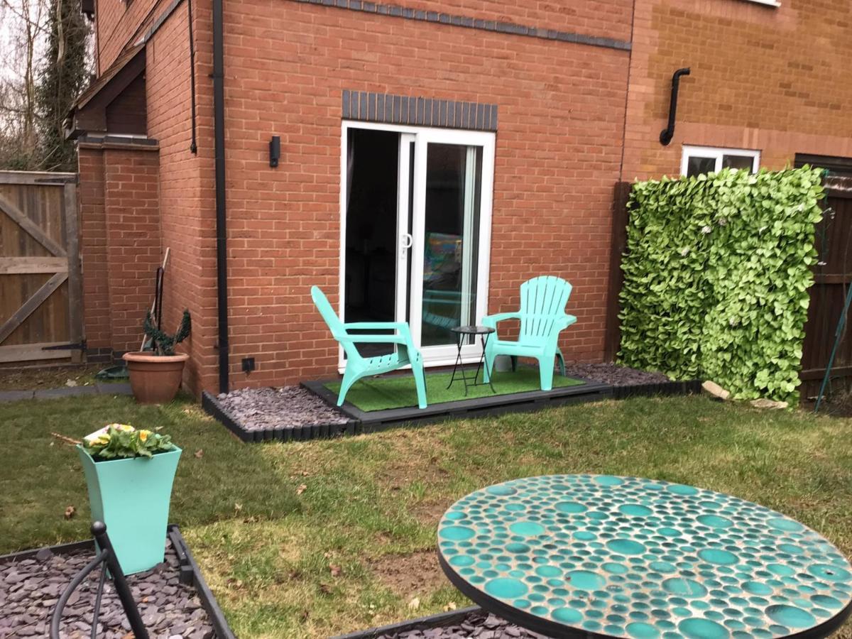Worcester Fabulous Cherry Tree Mews Self Check In Dogs Welcome By Prior Arrangement , 2 Double Bedrooms ,Super Fast Wi-Fi, With Free Off Road Parking For 2 Vehicles Near Royal Hospital And Woodland Walks Exterior foto